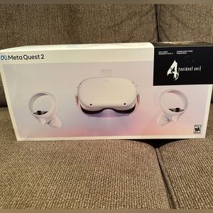 NEVER USED! Meta Quest 2! With game included (Resident Evil 4).